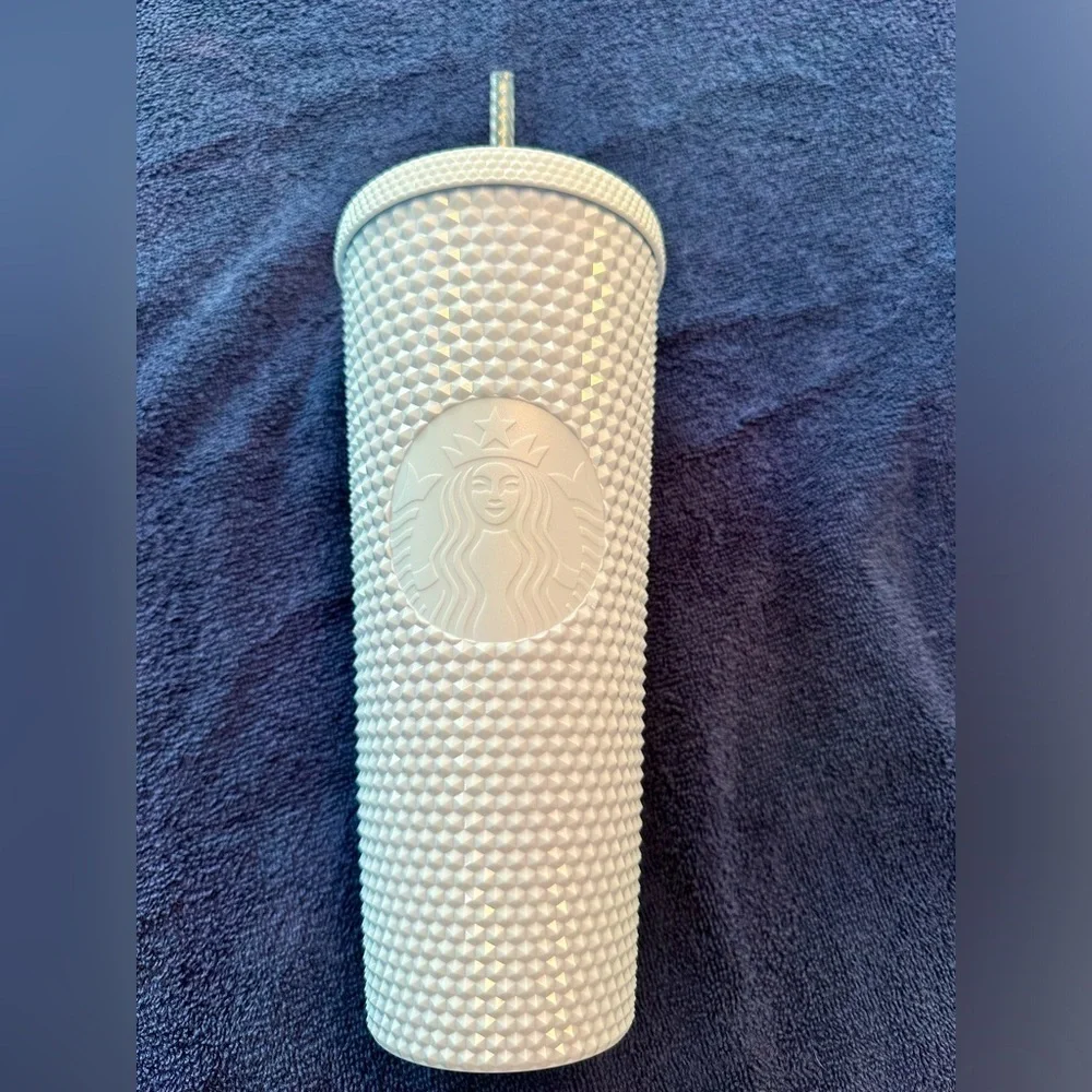 ⭐️Starbucks ⭐️ 24 oz White Tumbler NWT